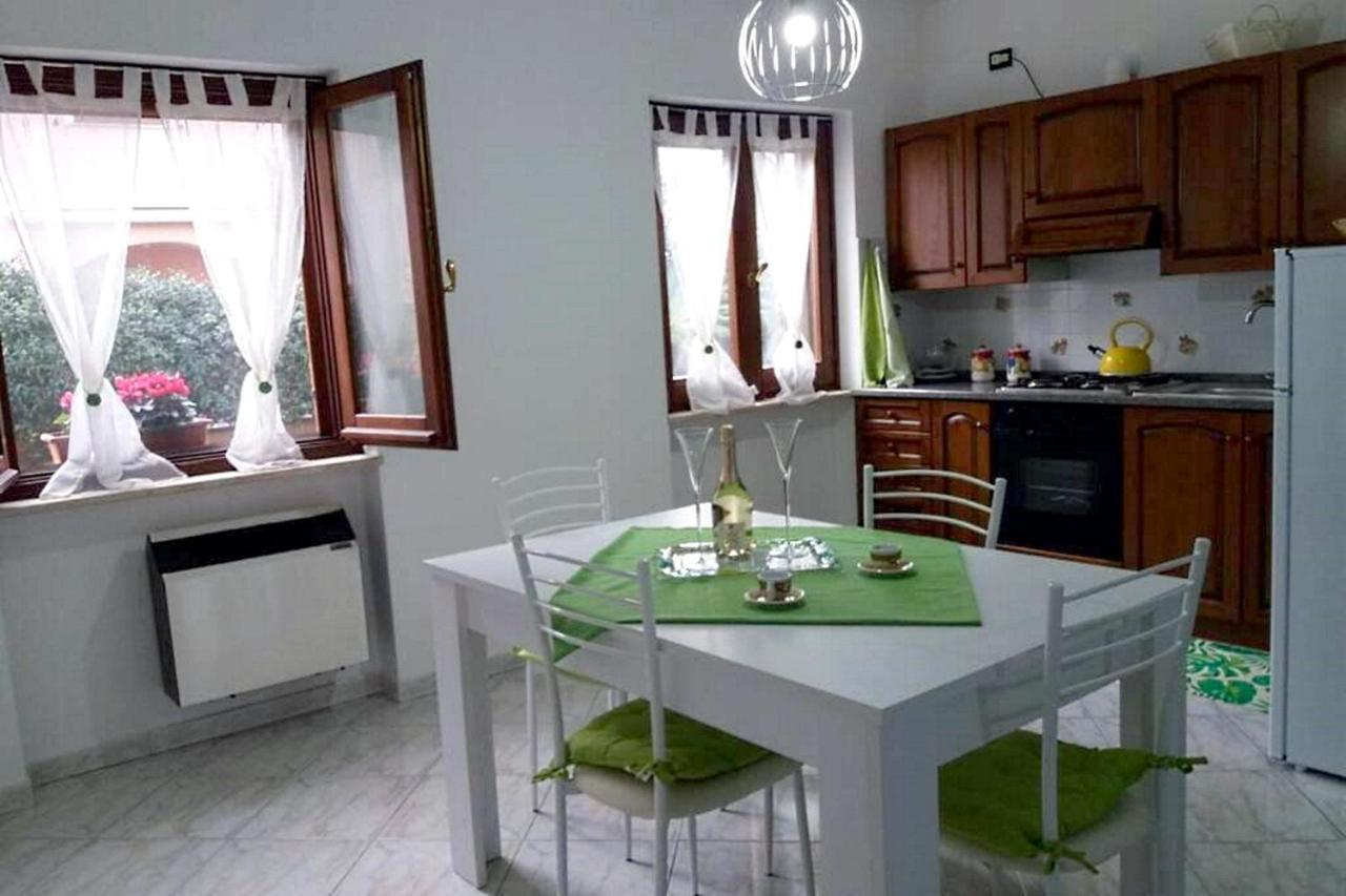 Appartamento La Rocca Тортоли Экстерьер фото